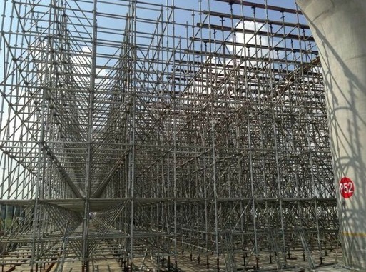 【蘇州腳手架搭拆廠家】不牢固、不穩(wěn)定★通通不要
